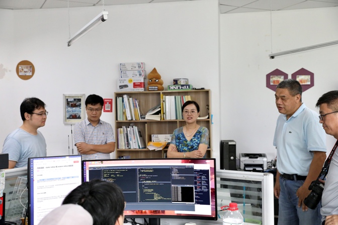 20200831185825.jpg 慰问学科竞赛.jpg