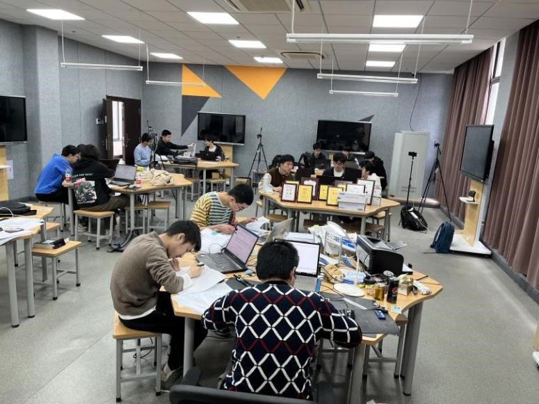 1651132754787525.jpg 1651132754787525.jpg